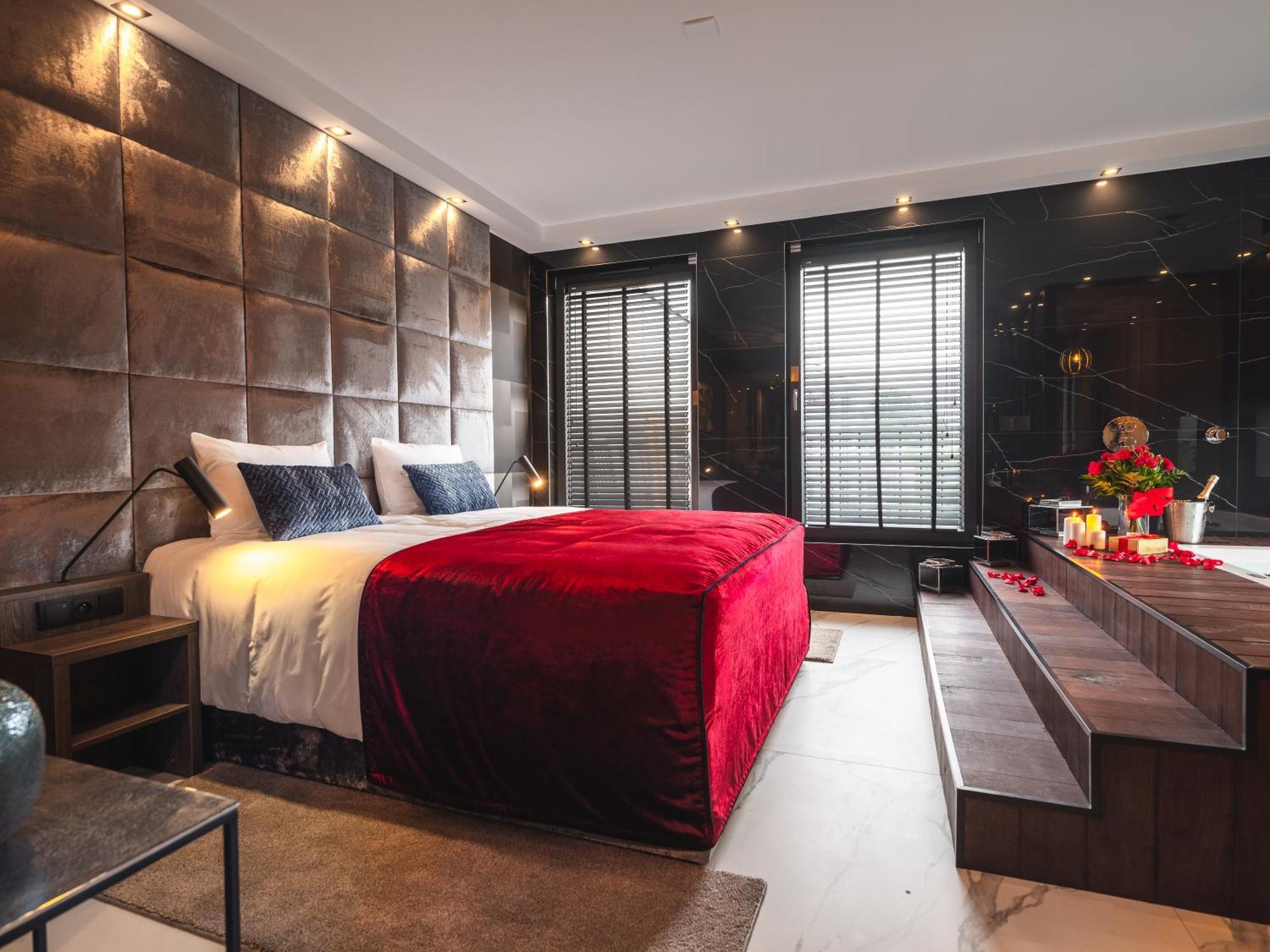 شقة Art Penthouse With Jacuzzi - Krakow Center المظهر الخارجي الصورة