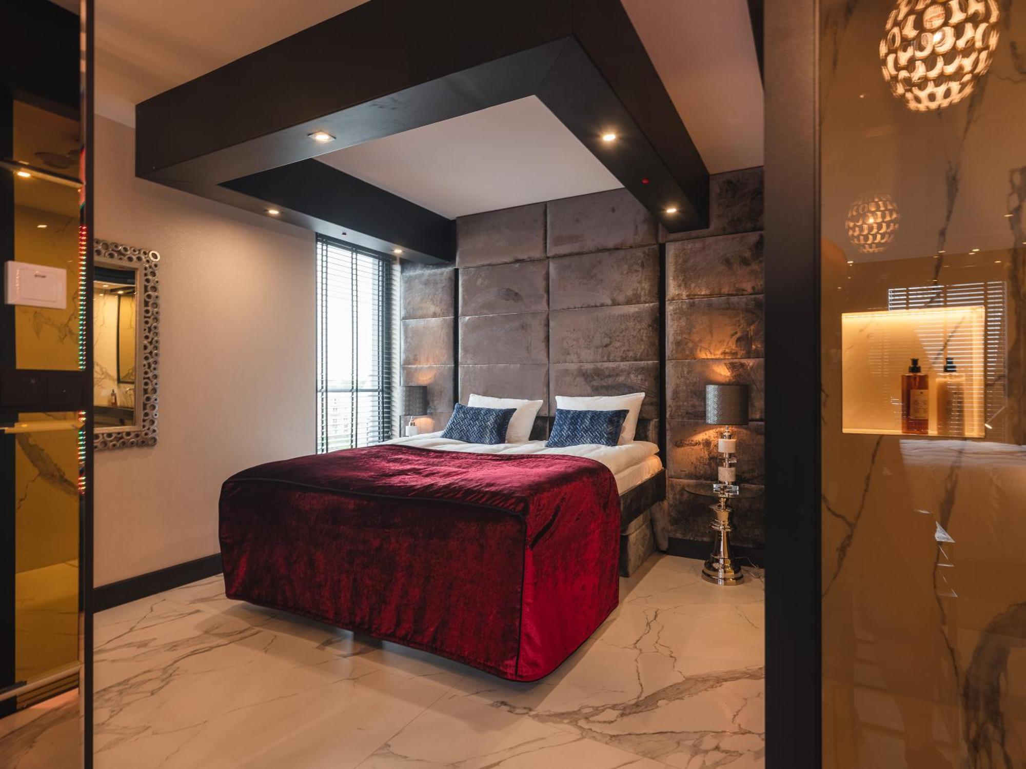 شقة Art Penthouse With Jacuzzi - Krakow Center الغرفة الصورة